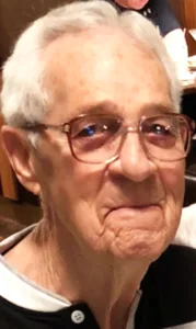 Robert Lott 1931-2026